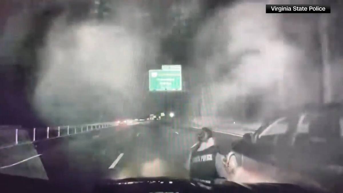 EN VIDÉO | Une policière happée sur le bord de la route par une automobiliste ayant les facultés affaiblies