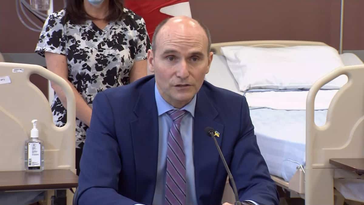 Investissement de 2 G$ afin de réduire l'attente pour les chirurgies