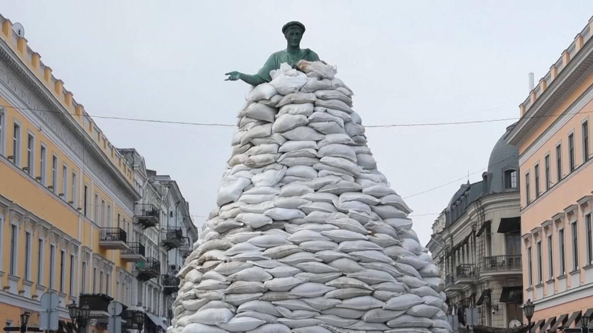 L'Ukraine tente de prot&eacute;ger son patrimoine des bombardements