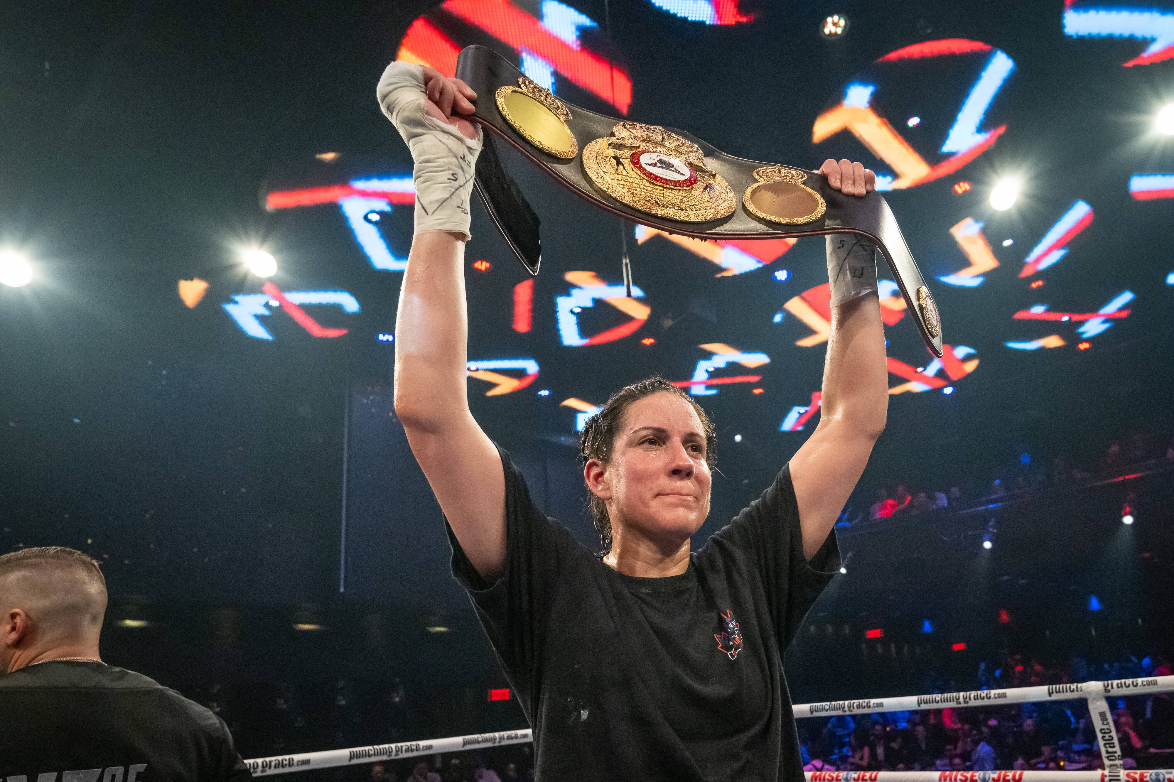 Mary Spencer peut dire enfin!