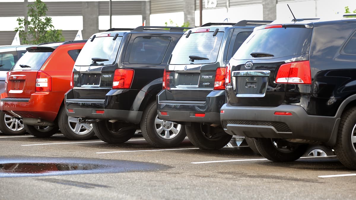 6 Things You Should Never Leave in Your Car in Extreme Heat 6 Things You Should Never Leave in Your Car in Extreme Heat