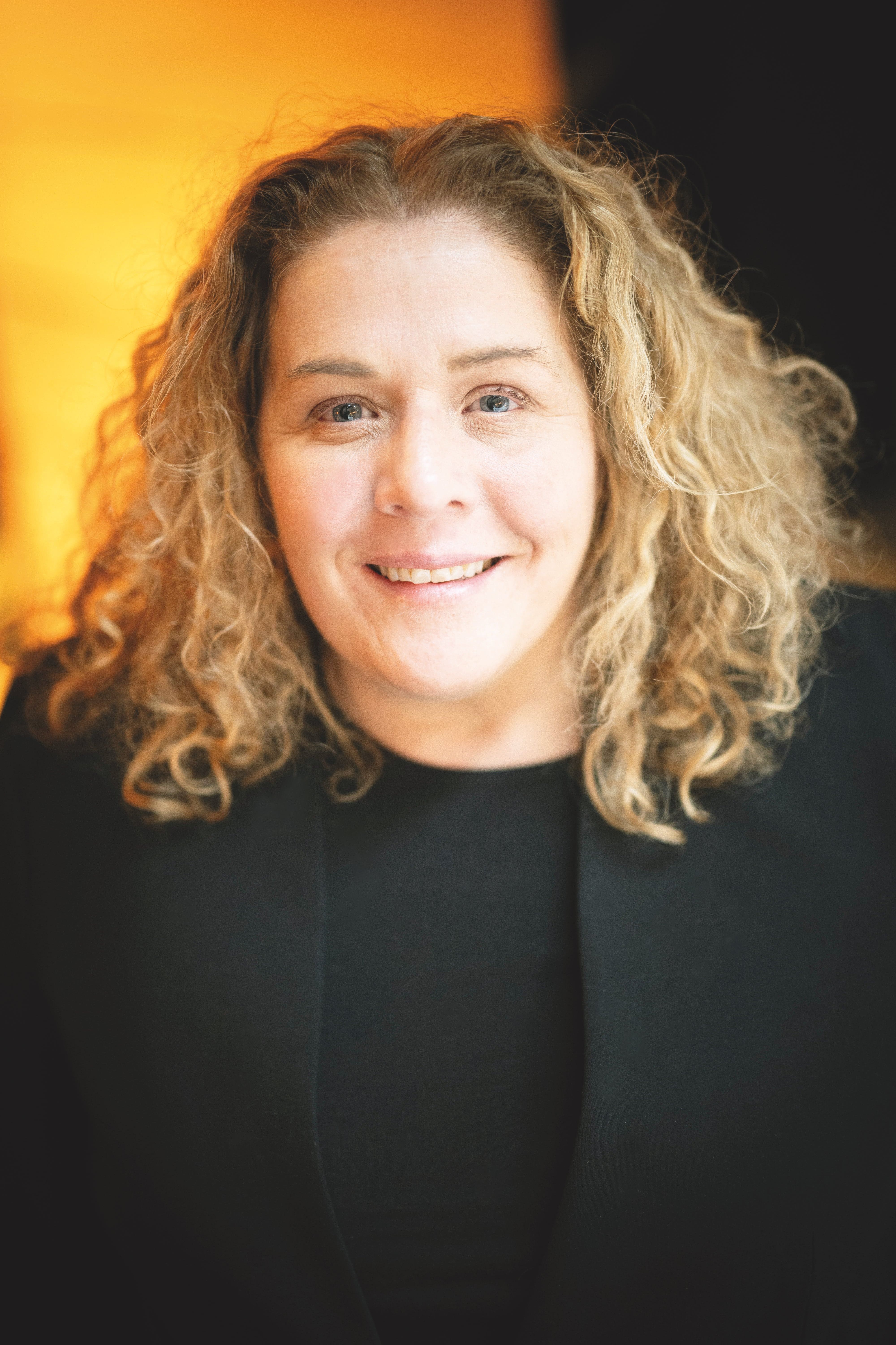 Ferait-elle un retour en humour? 