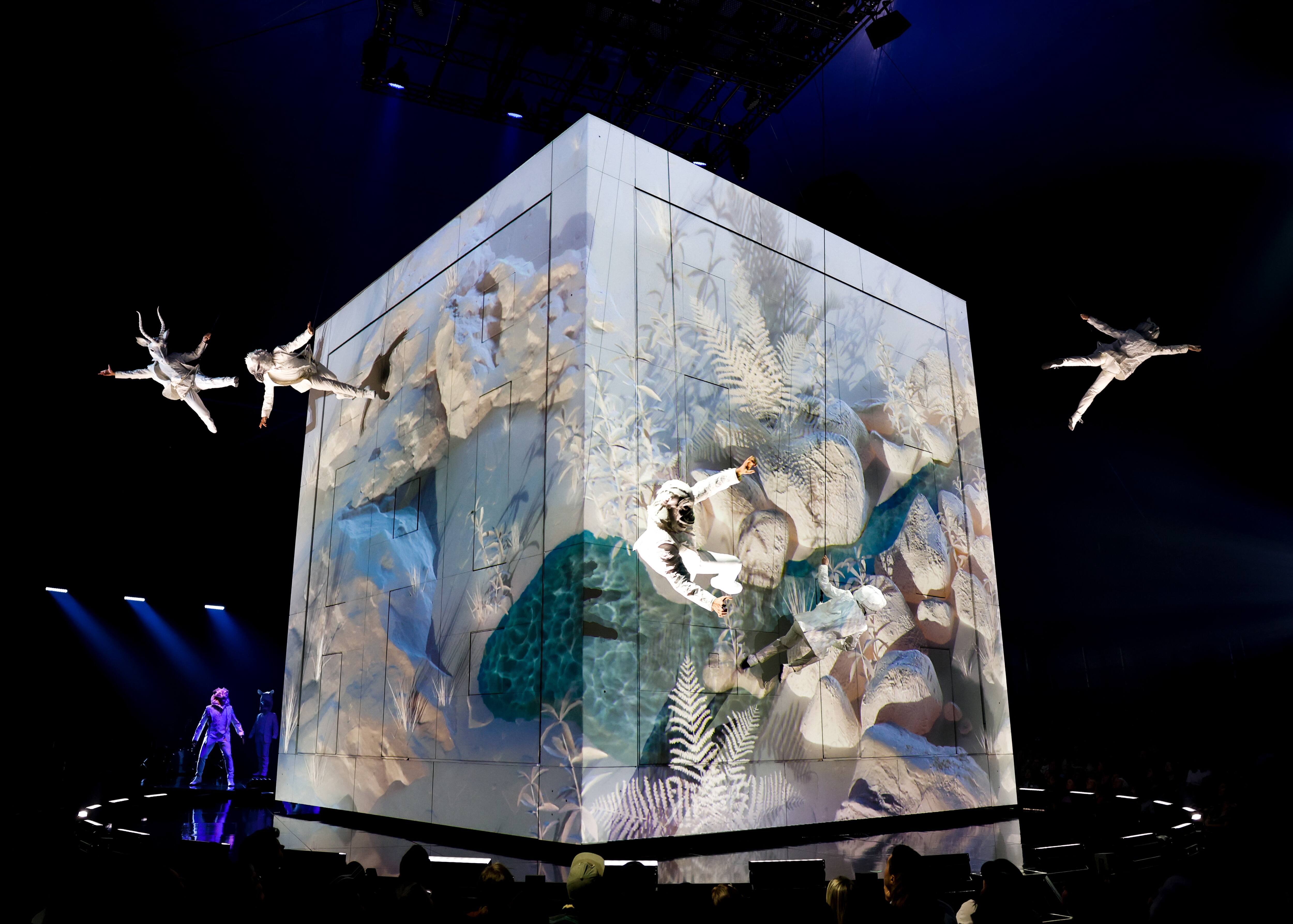 Cirque du Soleil : le spectacle « ECHO » sera présenté au Vieux-Port de ...