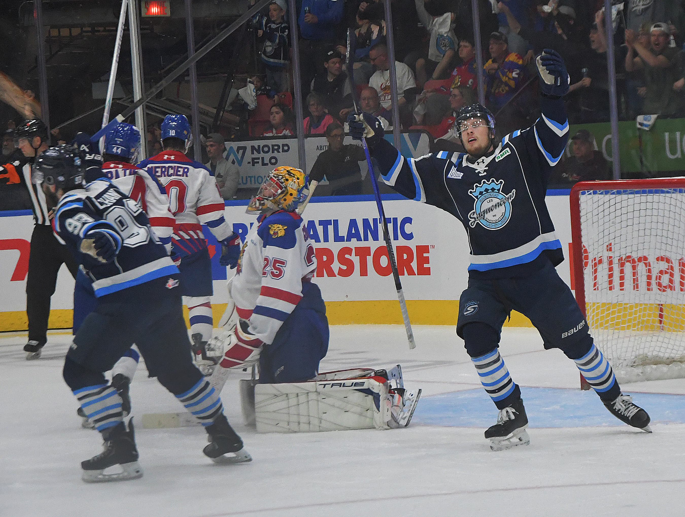 C’est fait : après 32 ans d’attente, le trophée Gilles-Courteau est de retour à Chicoutimi.