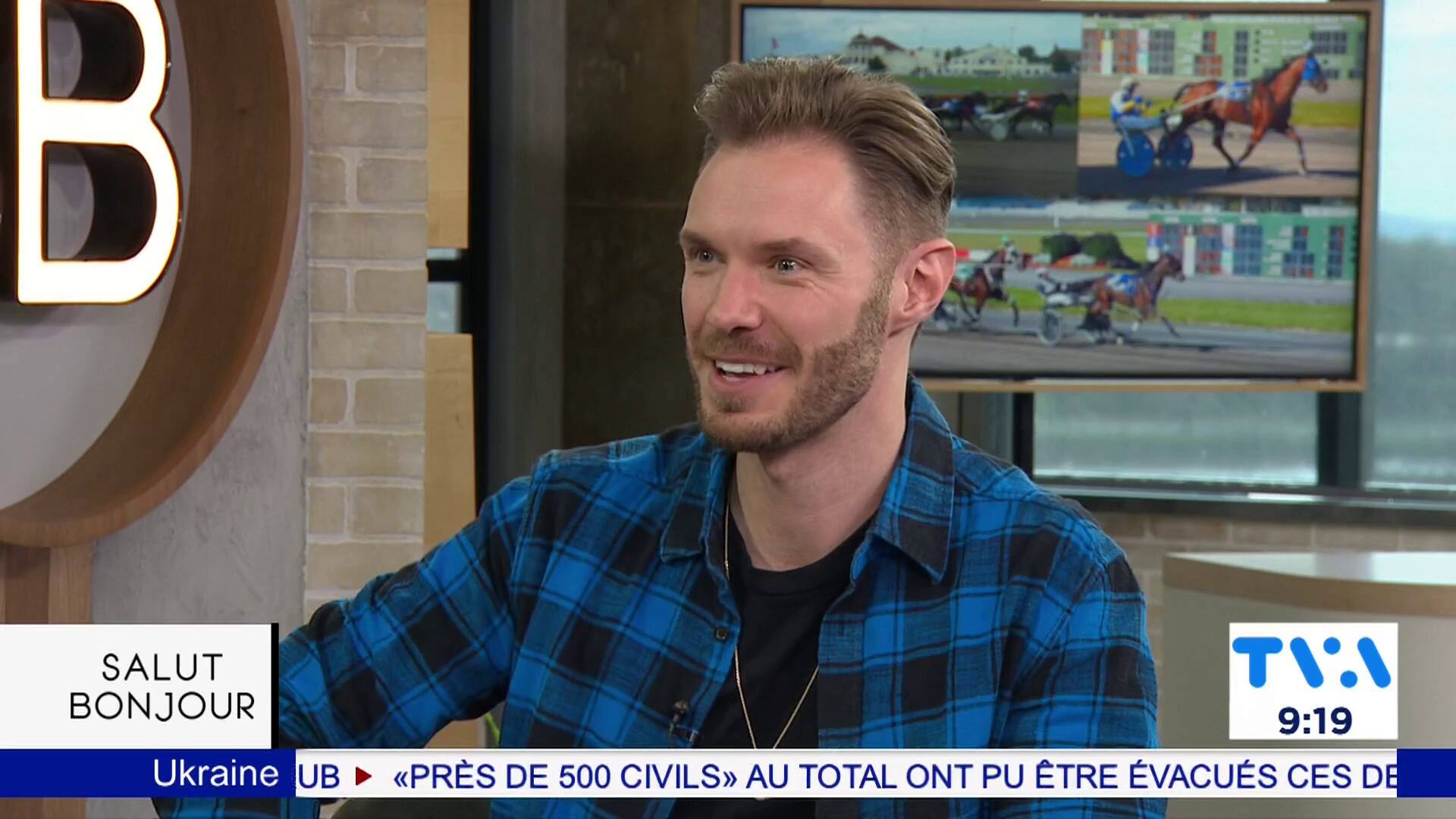 Martin Vachon s’initie aux courses de chevaux 