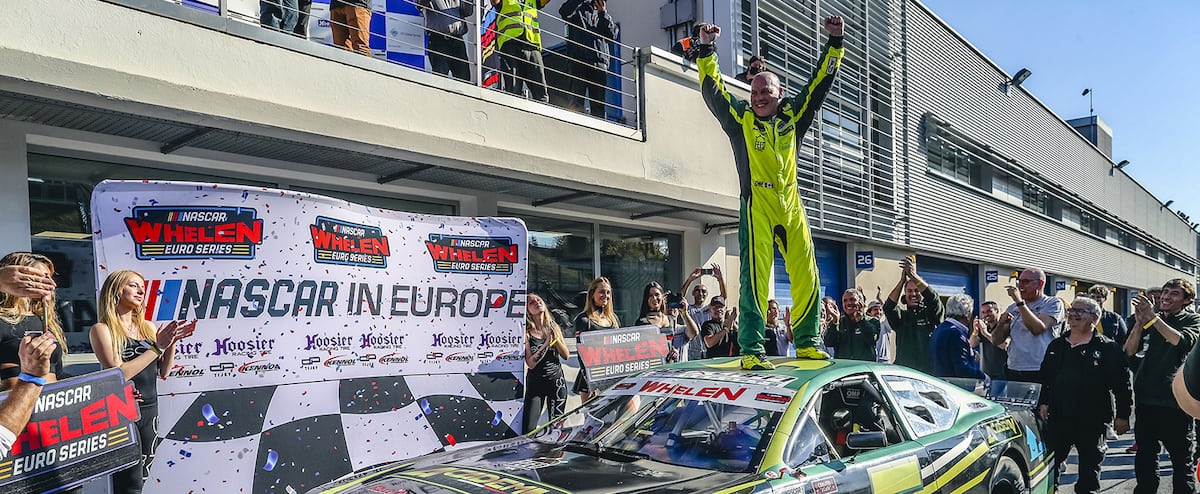 Première victoire de Jacques Villeneuve en NASCAR