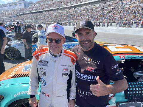 Martin D'Anjou (à droite), président de Festidrag Développement, a orchestré le retour de Jacques Villeneuve au Grand Prix de Trois-Rivières.