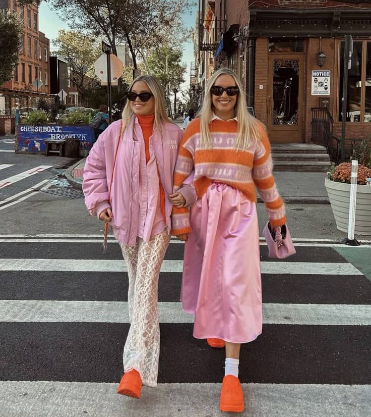 Ces motifs abstraits seront omniprésents