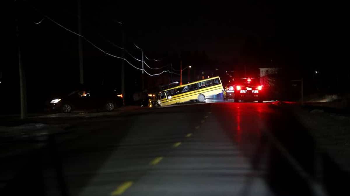 Un enfant perd la vie après une collision impliquant son autobus scolaire