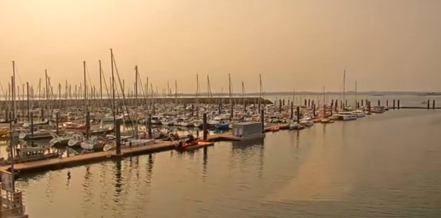 Les feux de for&ecirc;t de l&rsquo;Ouest canadien atteignent la Bretagne