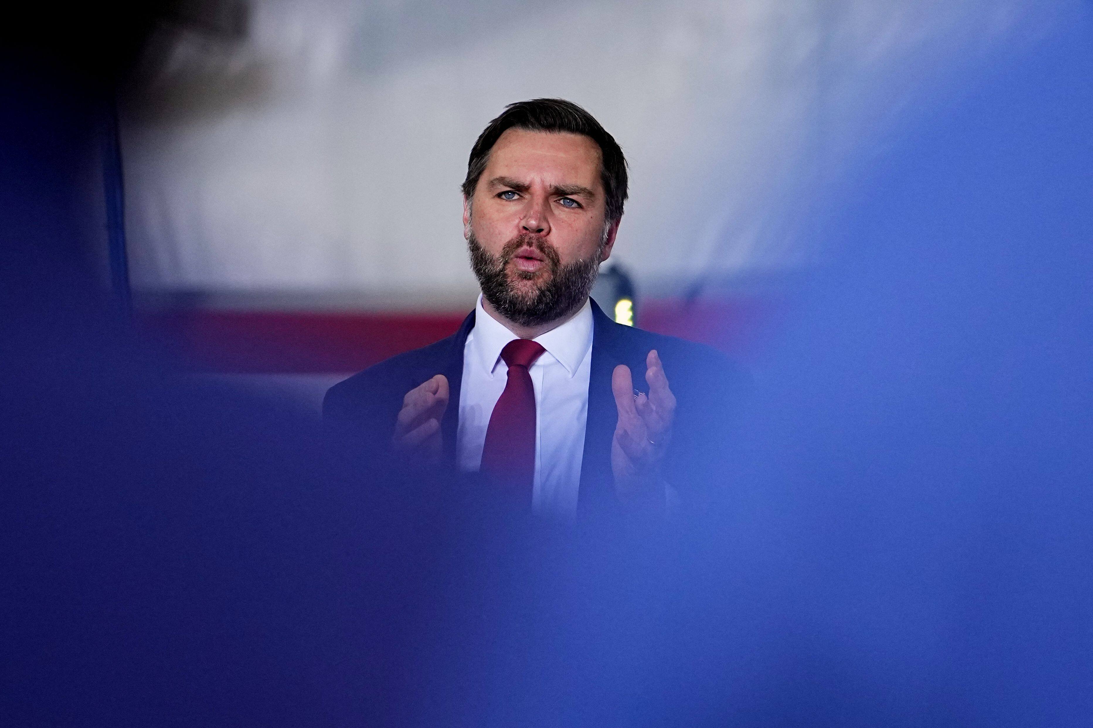 Vance dit qu'il n'y a &laquo;aucune chance&raquo; qu'une frappe contre l'Iran d&eacute;clenche une guerre durable