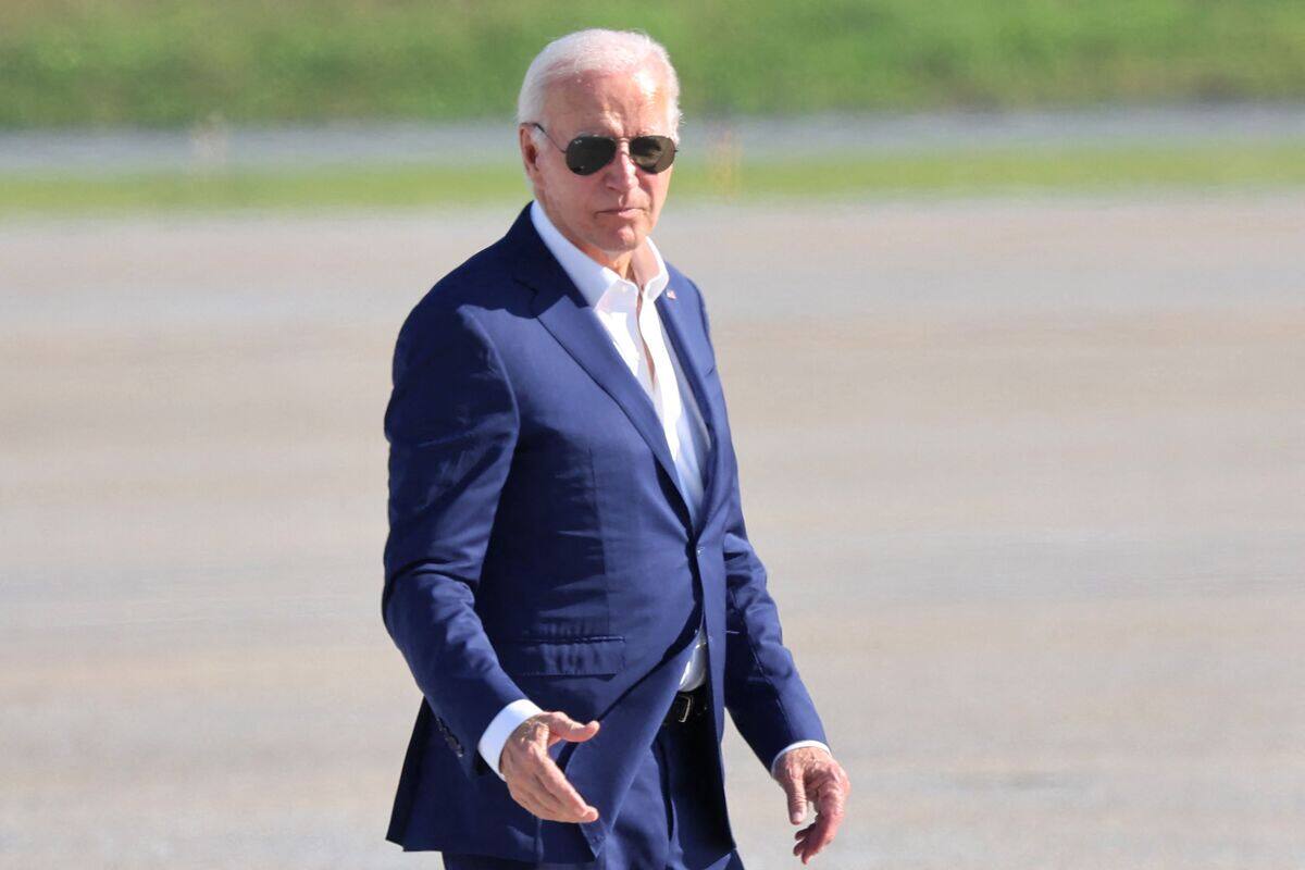 D&rsquo;autres d&eacute;mocrates demandent &agrave; Joe Biden de jeter l&rsquo;&eacute;ponge
