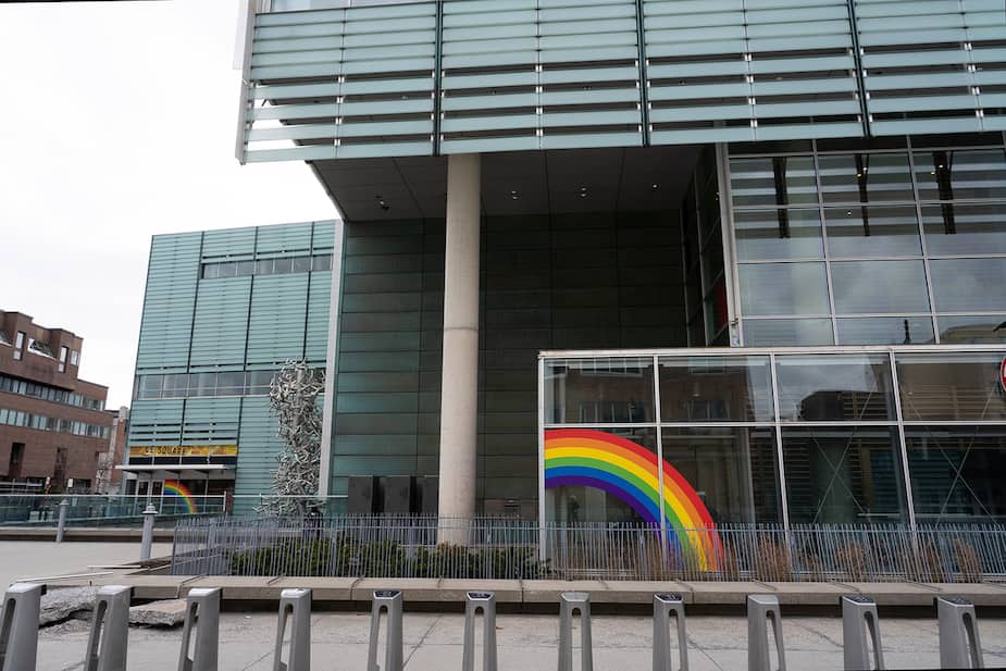Image principale de l'article La Grande Bibliothèque redémarre