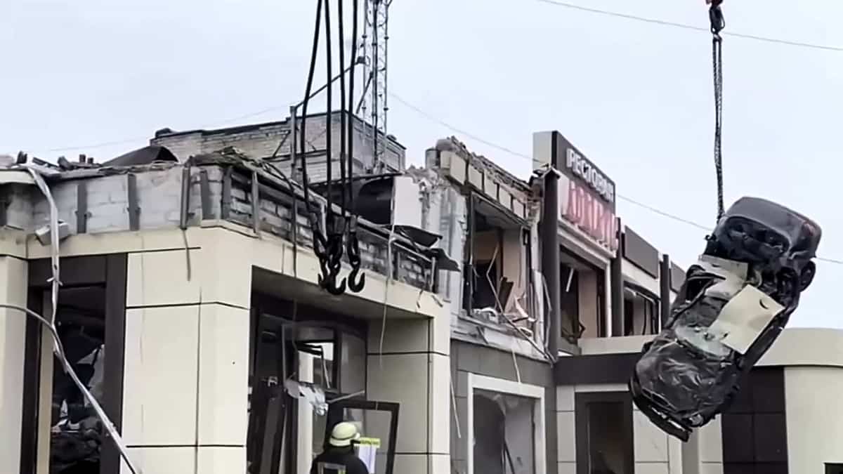 Moscow says at least 8 killed in Ukrainian bombing in occupied eastern Ukraine Moscow says at least 8 killed in Ukrainian bombing in occupied eastern Ukraine