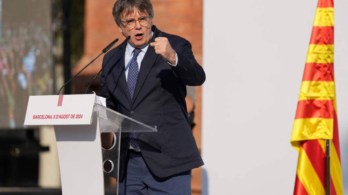 Espagne : « Je n'ai jamais eu l'intention de me rendre », affirme Puigdemont