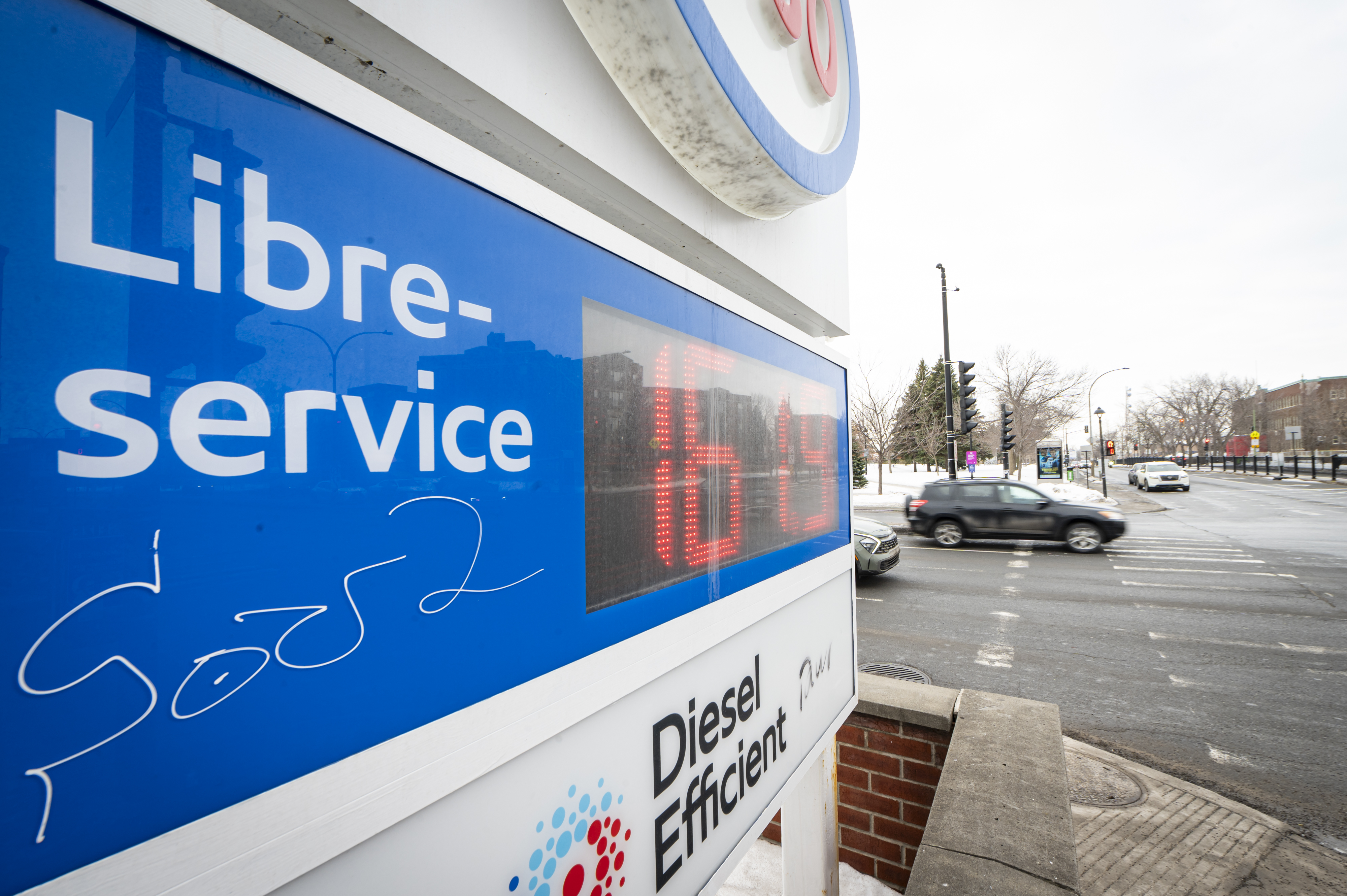Comment est fixé le prix de l’essence au Québec?