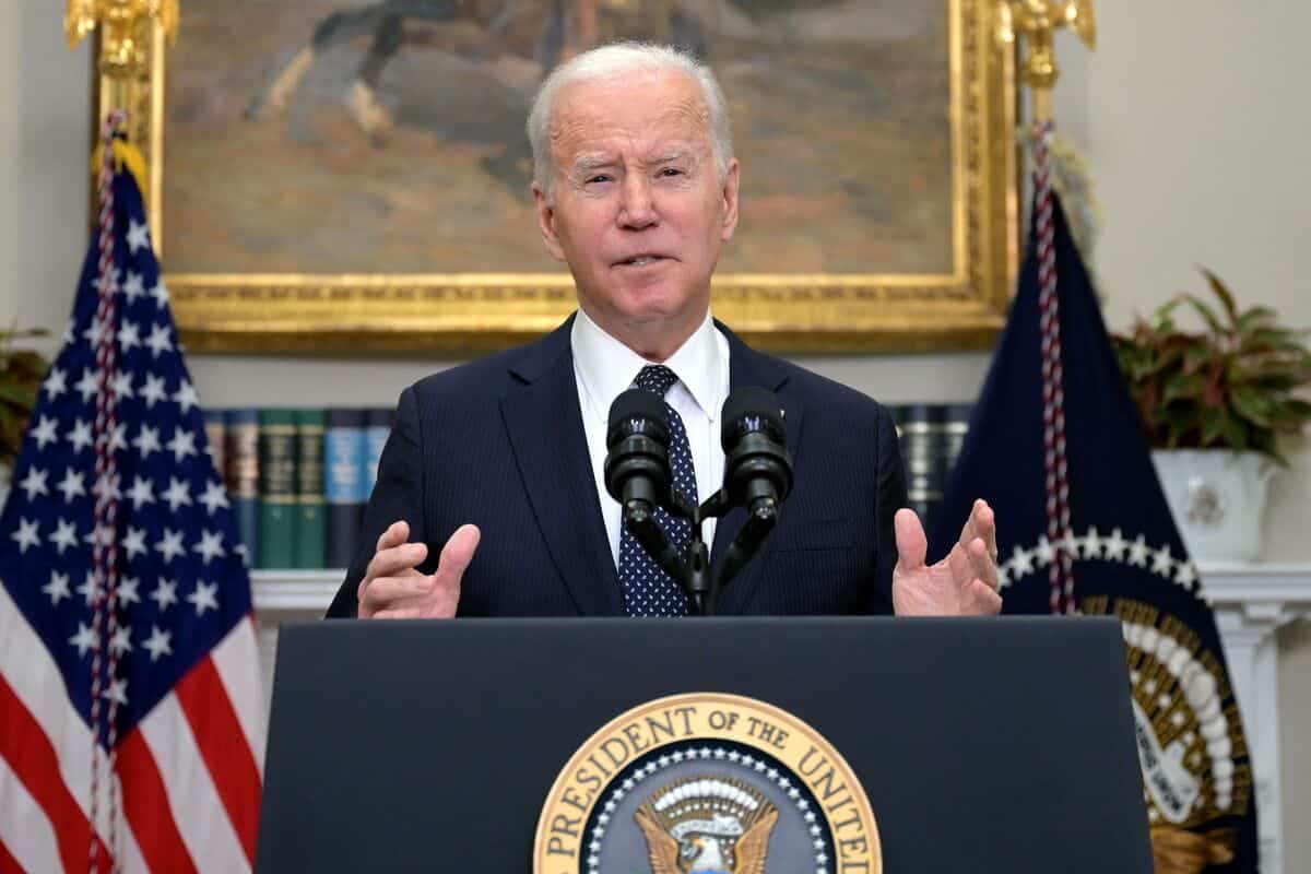 Biden &laquo;convaincu&raquo; que Poutine va attaquer l'Ukraine