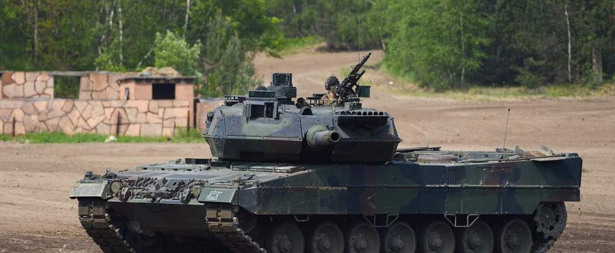 Ottawa conferma la consegna di quattro carri armati Leopard 2 all’Ucraina, altri potrebbero seguire Ottawa conferma la consegna di quattro carri armati Leopard 2 all’Ucraina, altri potrebbero seguire