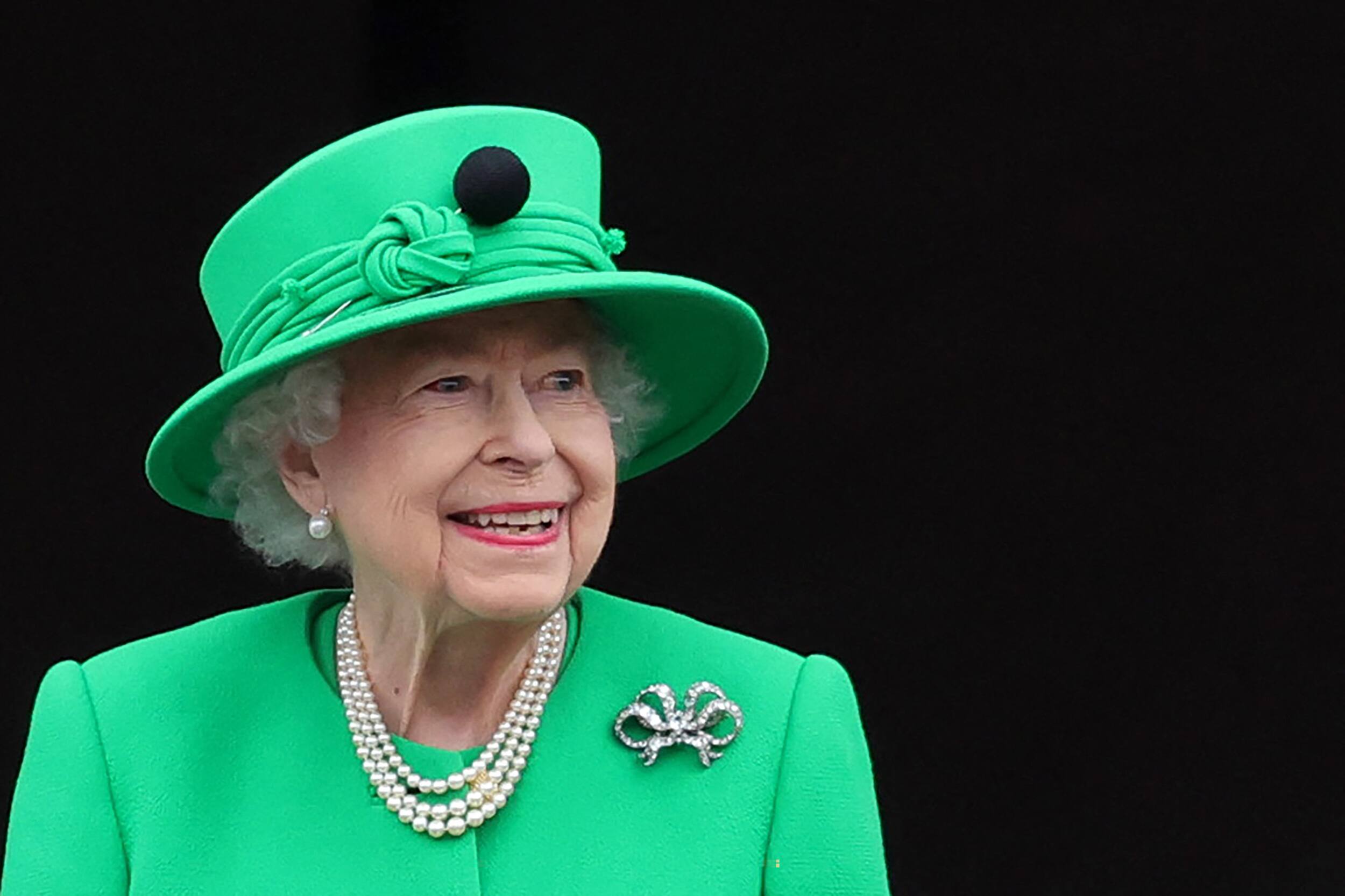EN IMAGES | La reine Elizabeth II en voyage