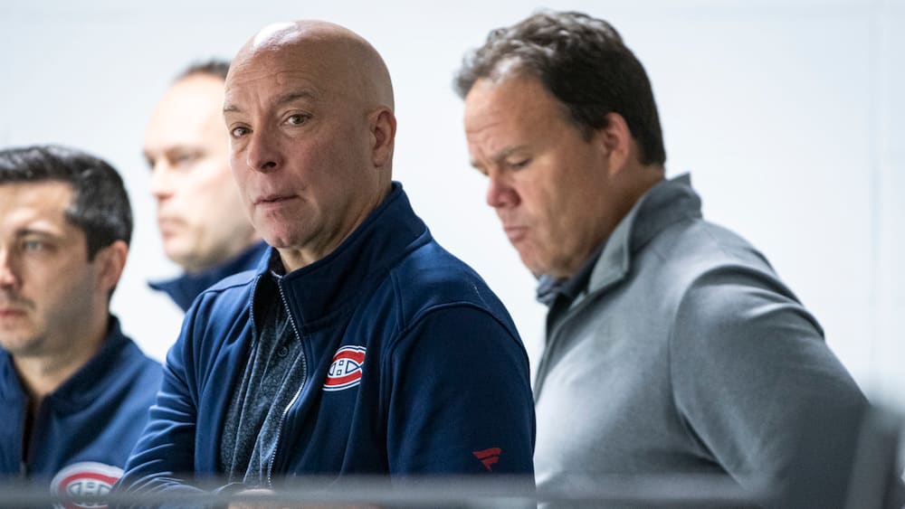 Attaquant du top 6 recherché: Kent Hughes «ne néglige rien»