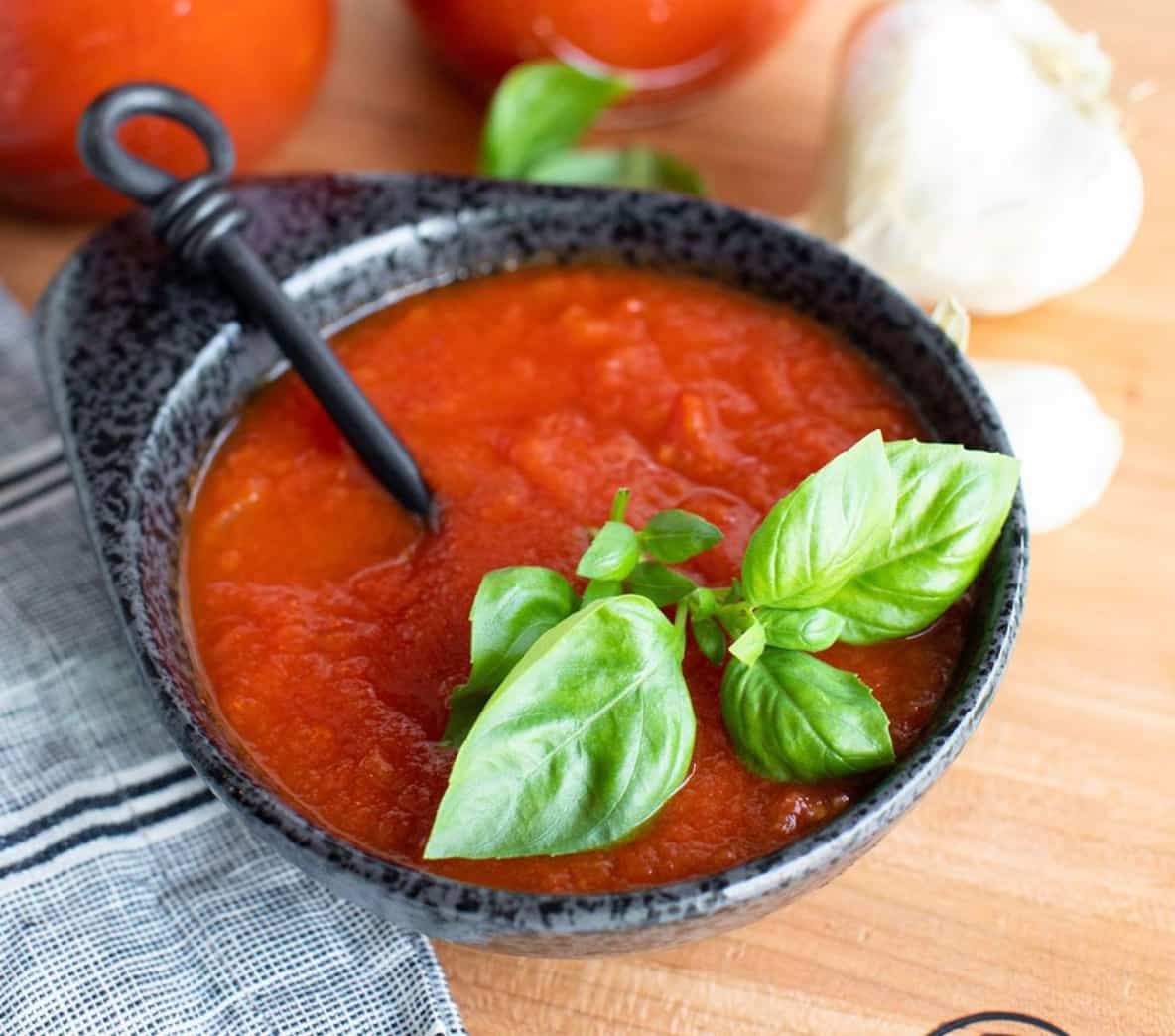 Comment réussir sa sauce tomate maison à la perfection ...