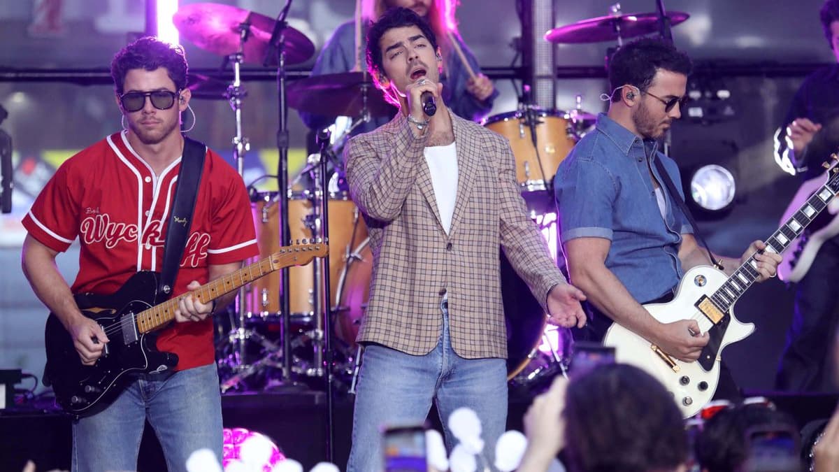 Tournée «JONAS20: Greetings From Your Hometown»: les Jonas Brothers s’arrêteront au Centre Bell de Montréal en décembre