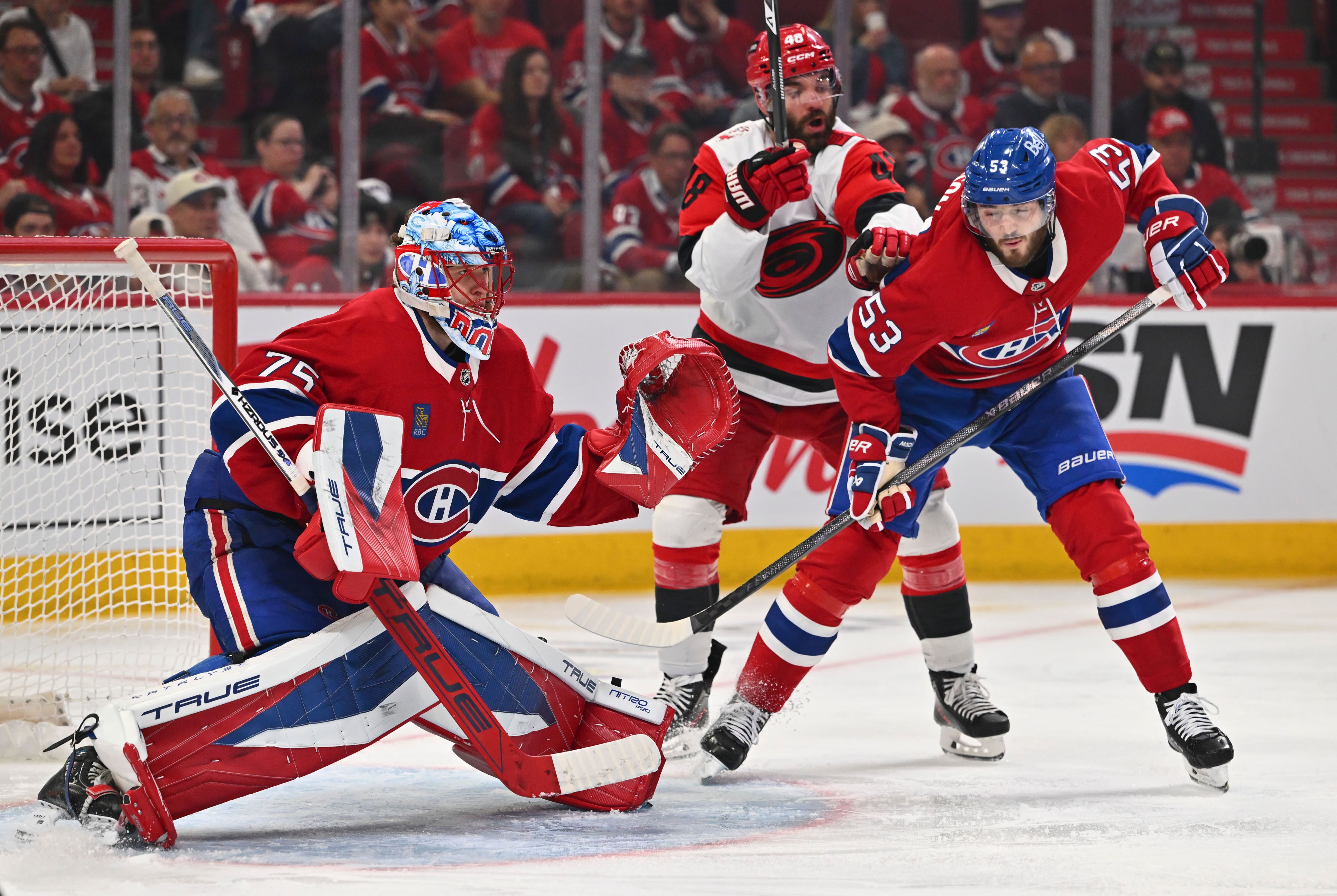 Voici cinq choses à surveiller pour l'affrontement entre les Hurricanes et le Canadien