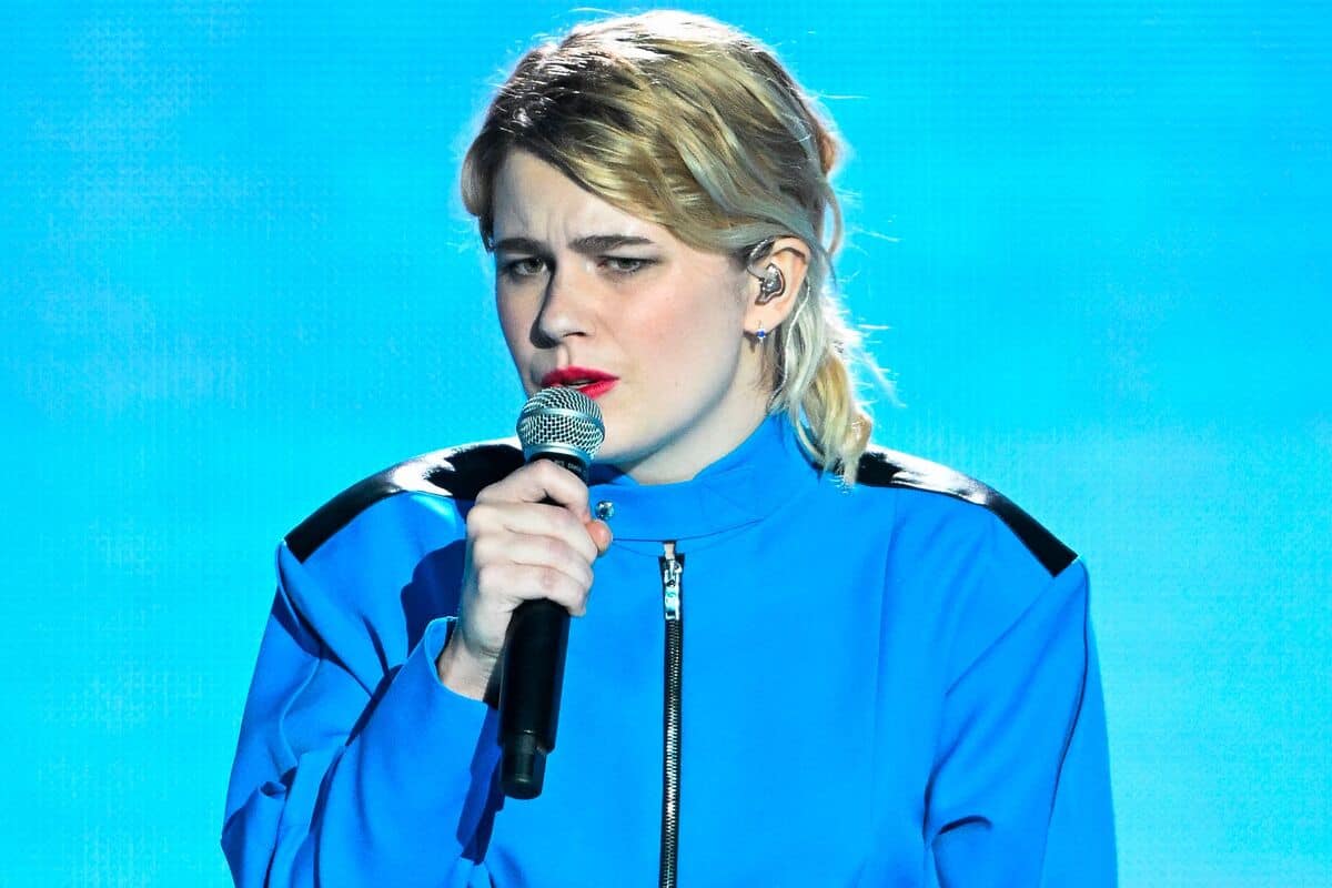 Zaho de Sagazan puissance quatre et rap en majesté aux Victoires TVA