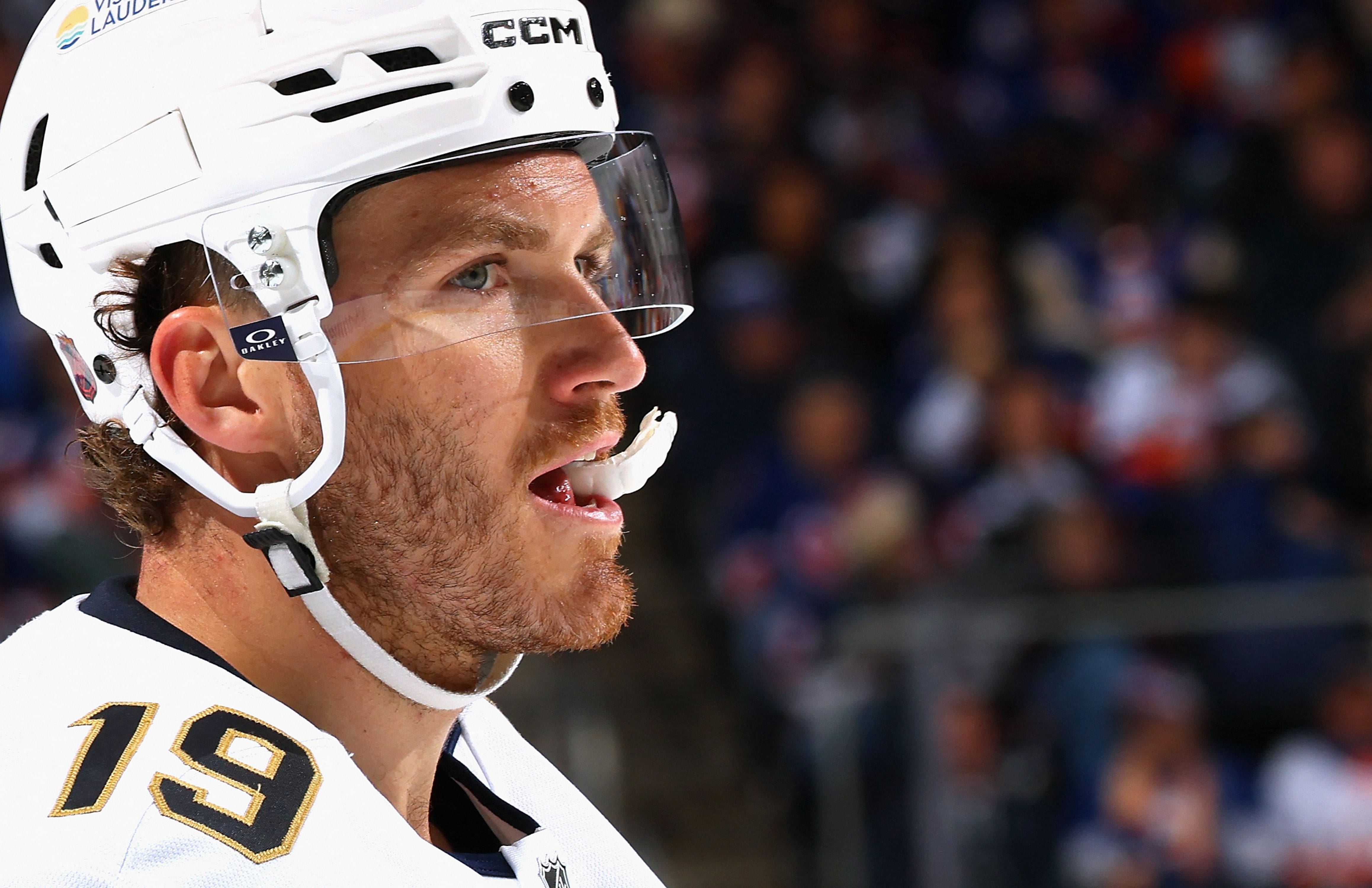 Matthew Tkachuk absent face au Canadien