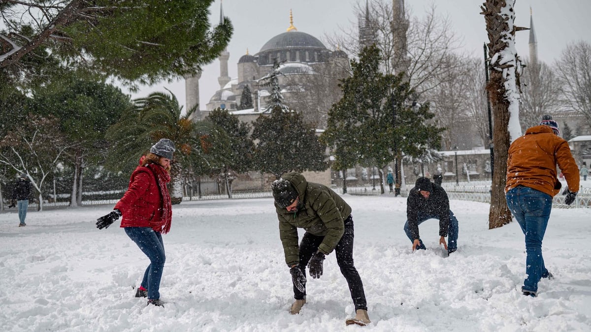 Turquie: la bataille de neige dégénère, 7 blessés par balles