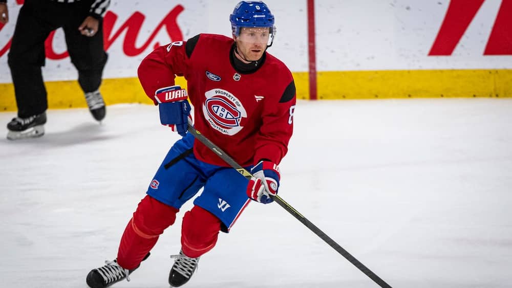 Les combinaisons prennent déjà forme au camp du Canadien: Mike Matheson et Noah Dobson composent la première paire de défenseurs