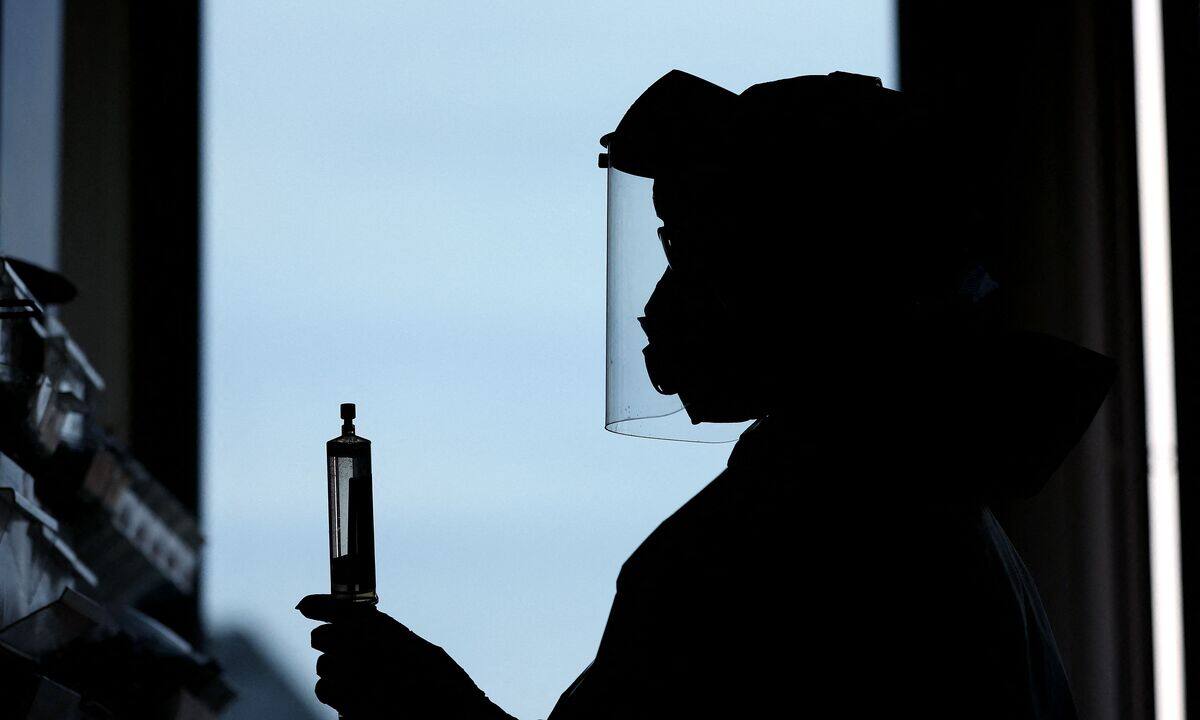 Des syndicats inquiets du retour du personnel infect&eacute; asymptomatique