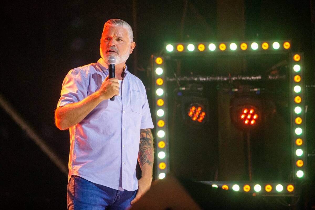 Dominic Paquet retrouve ses déguisements 