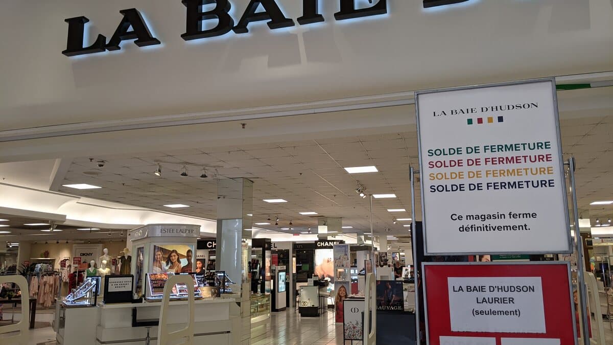 La Baie quitte Laurier Québec