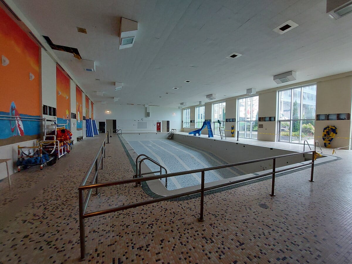 Le sort de la piscine du C&eacute;gep de La Pocati&egrave;re incertain apr&egrave;s deux refus par Qu&eacute;bec de financer les d&eacute;passements de co&ucirc;ts