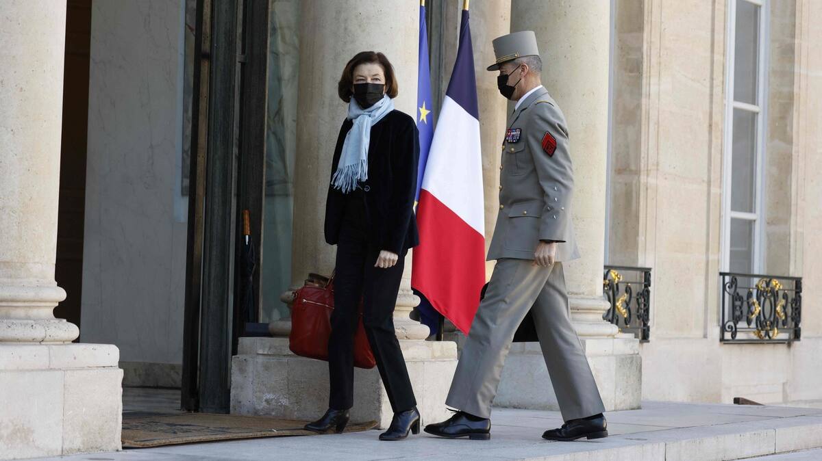 «Soit l'Europe fait face, soit elle s'efface», déclare la ministre française des Armées