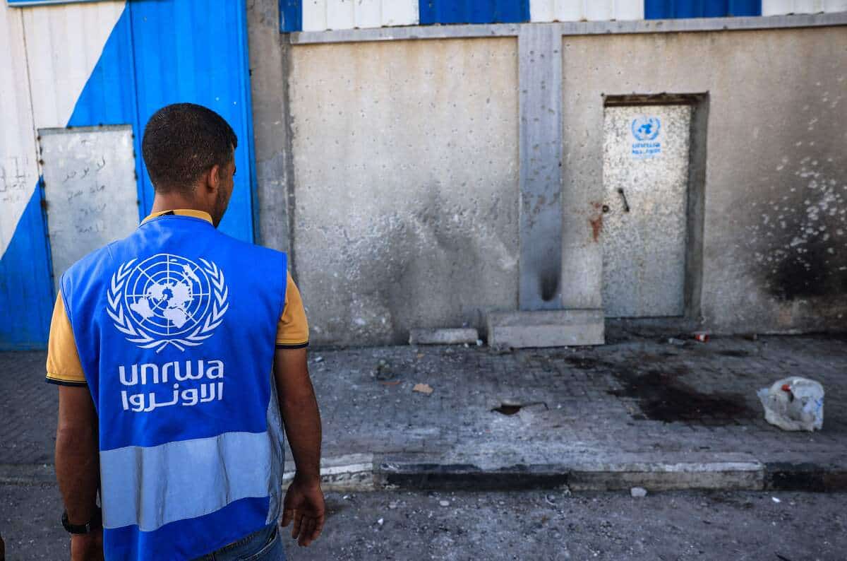 Un v&eacute;hicule humanitaire de l'ONU touch&eacute; par des tirs isra&eacute;liens &agrave; Gaza