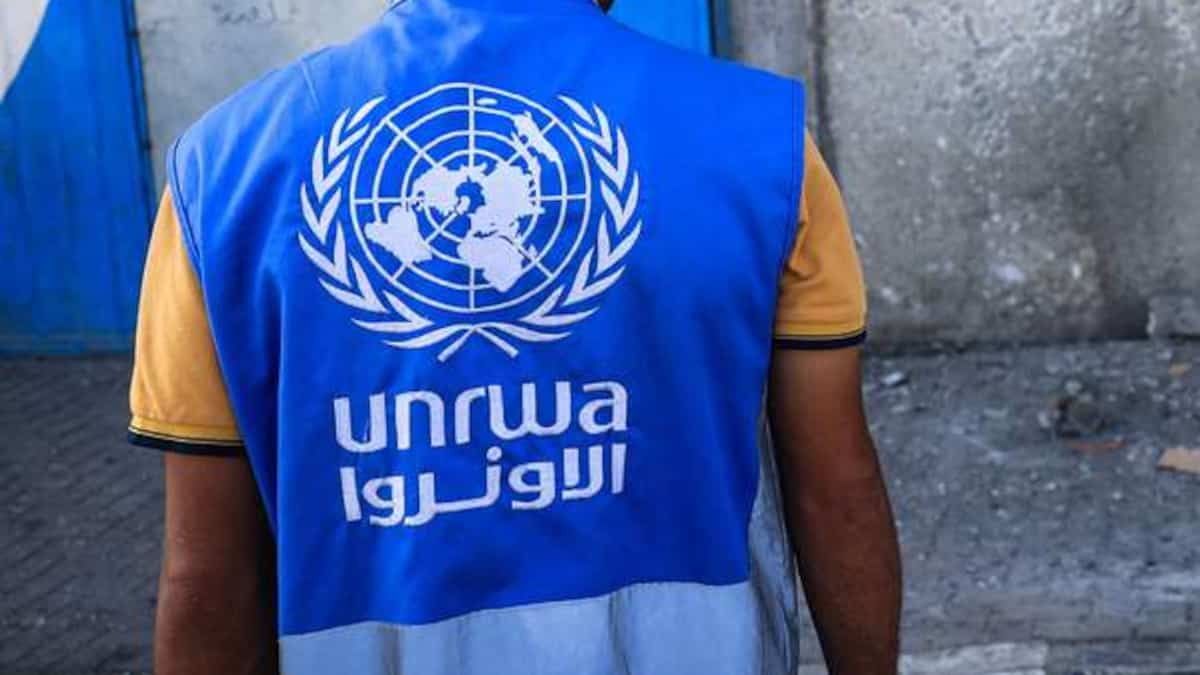 Un véhicule humanitaire de l'ONU touché par des tirs israéliens à Gaza
