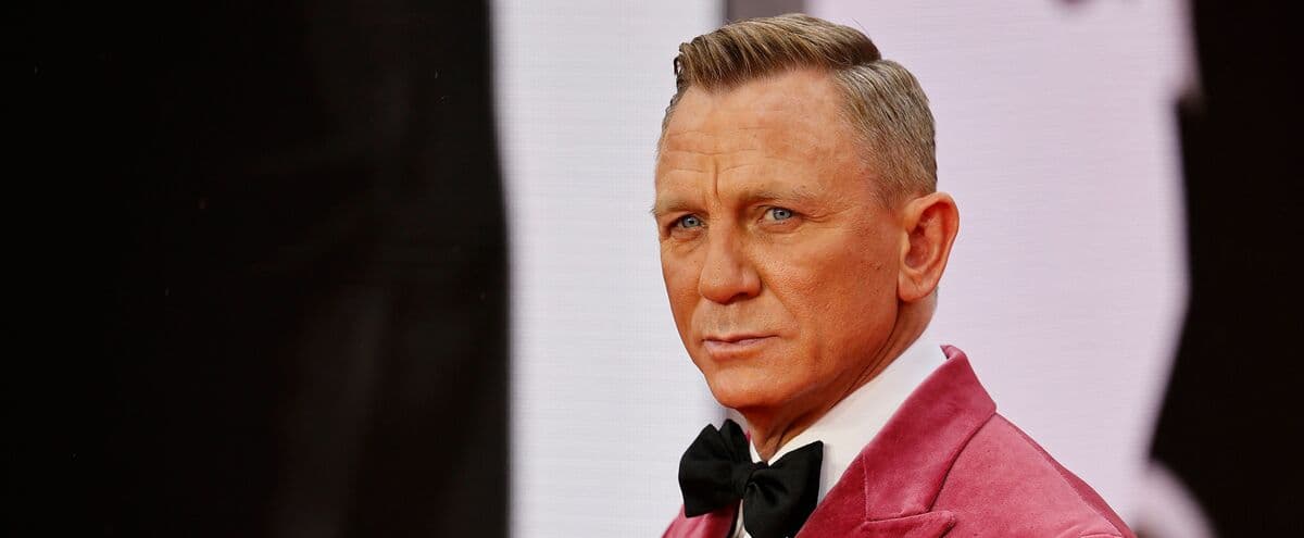 James Bond revient, pour sauver le monde... et le cinéma