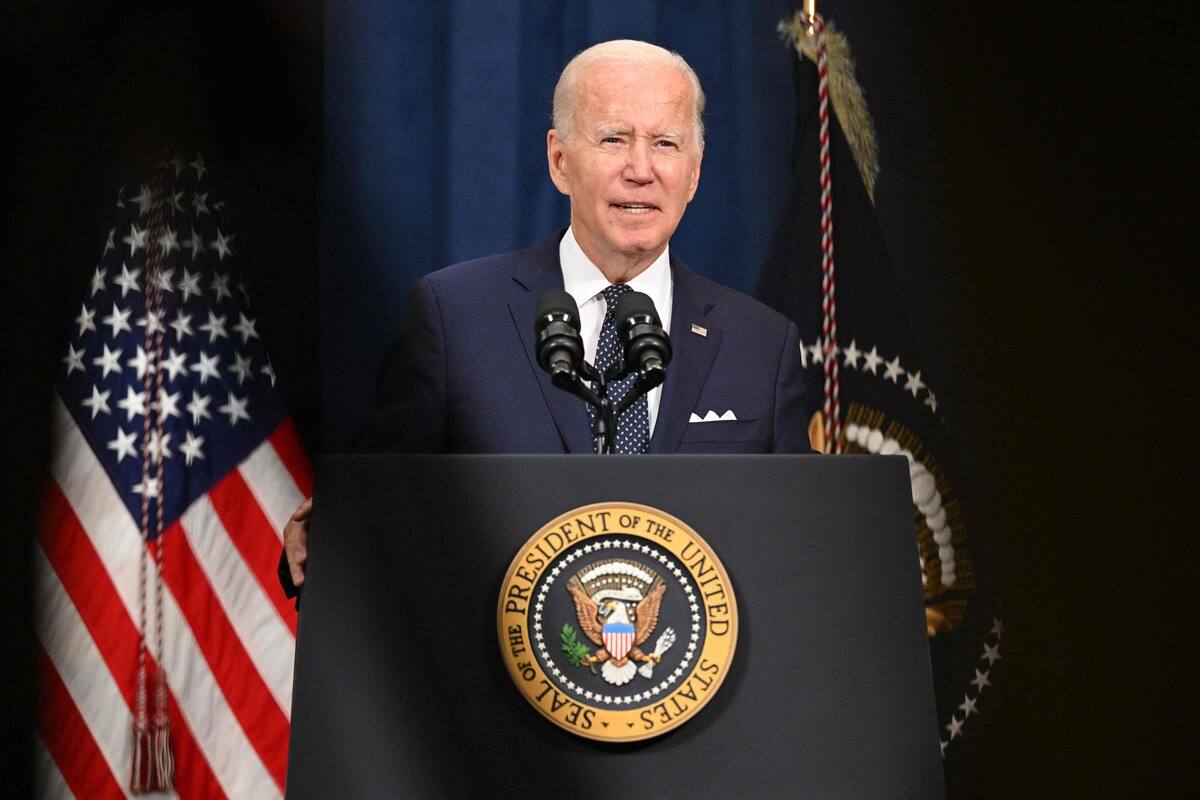 Joe Biden n&eacute;gatif &agrave; la COVID apr&egrave;s cinq jours de traitement