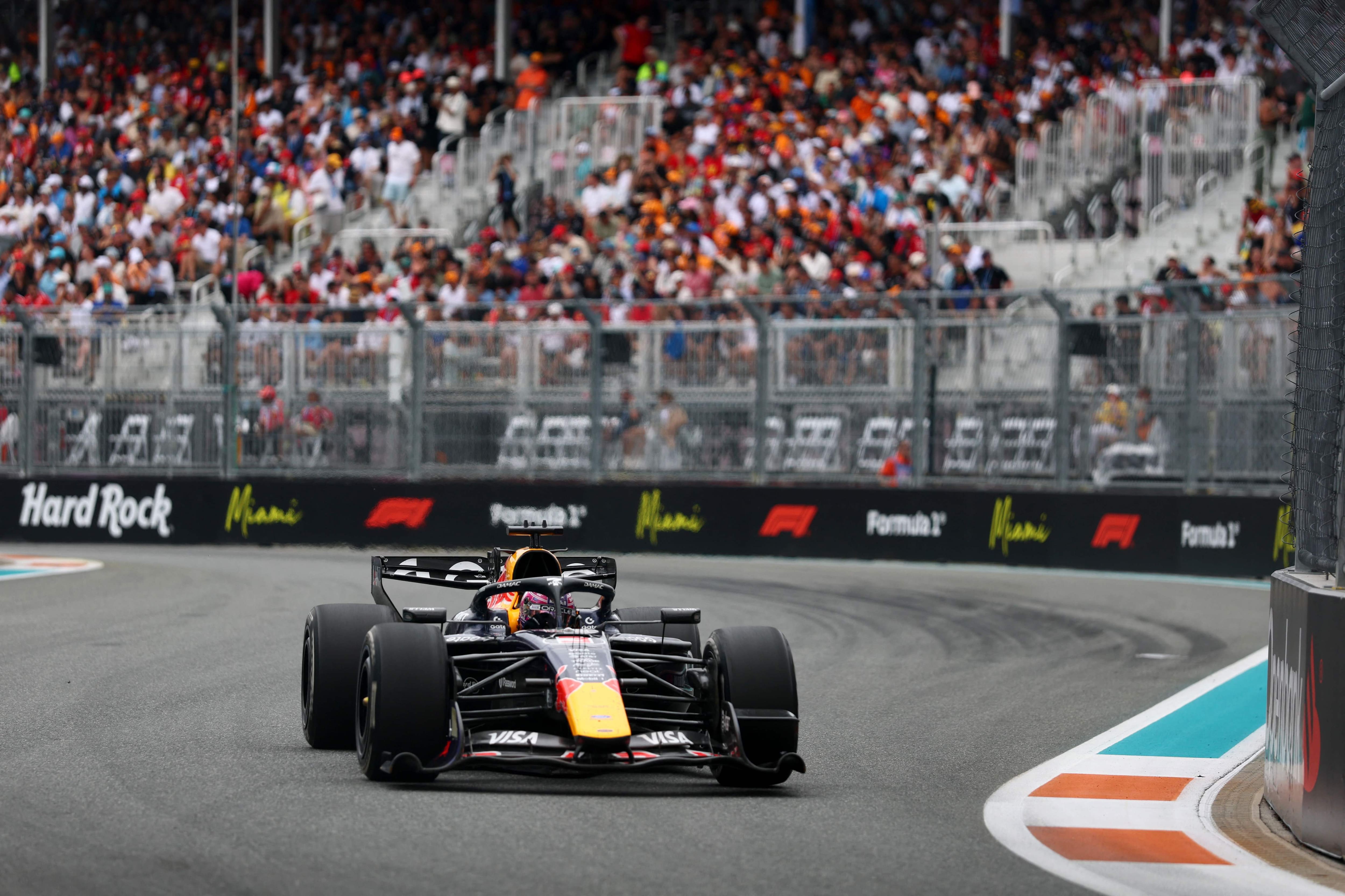 F1: Red Bull veut revenir au sommet en gardant Verstappen