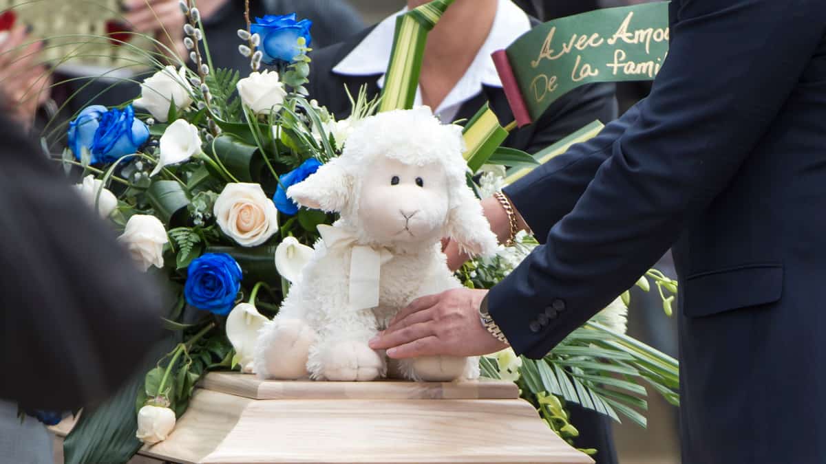 Fillette martyre de Granby tuée par sa belle-mère: la grand-mère veut que justice soit maintenue