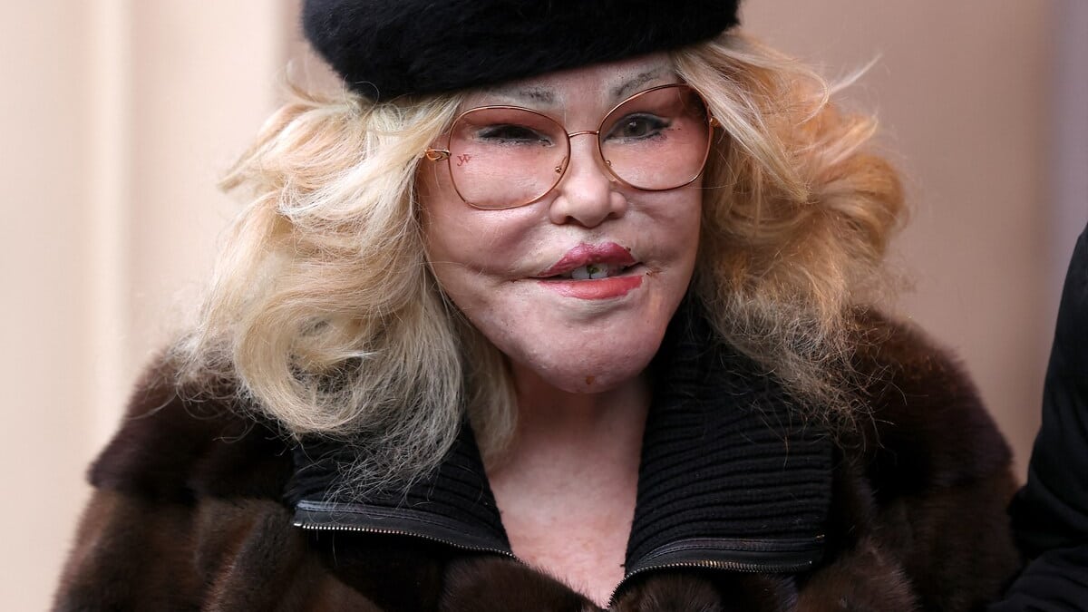 La femme Chat Jocelyne Wildenstein D c de 79 Ans JDM la-femme-chat-jocelyne-wildenstein-d-c-de-79-ans-jdm