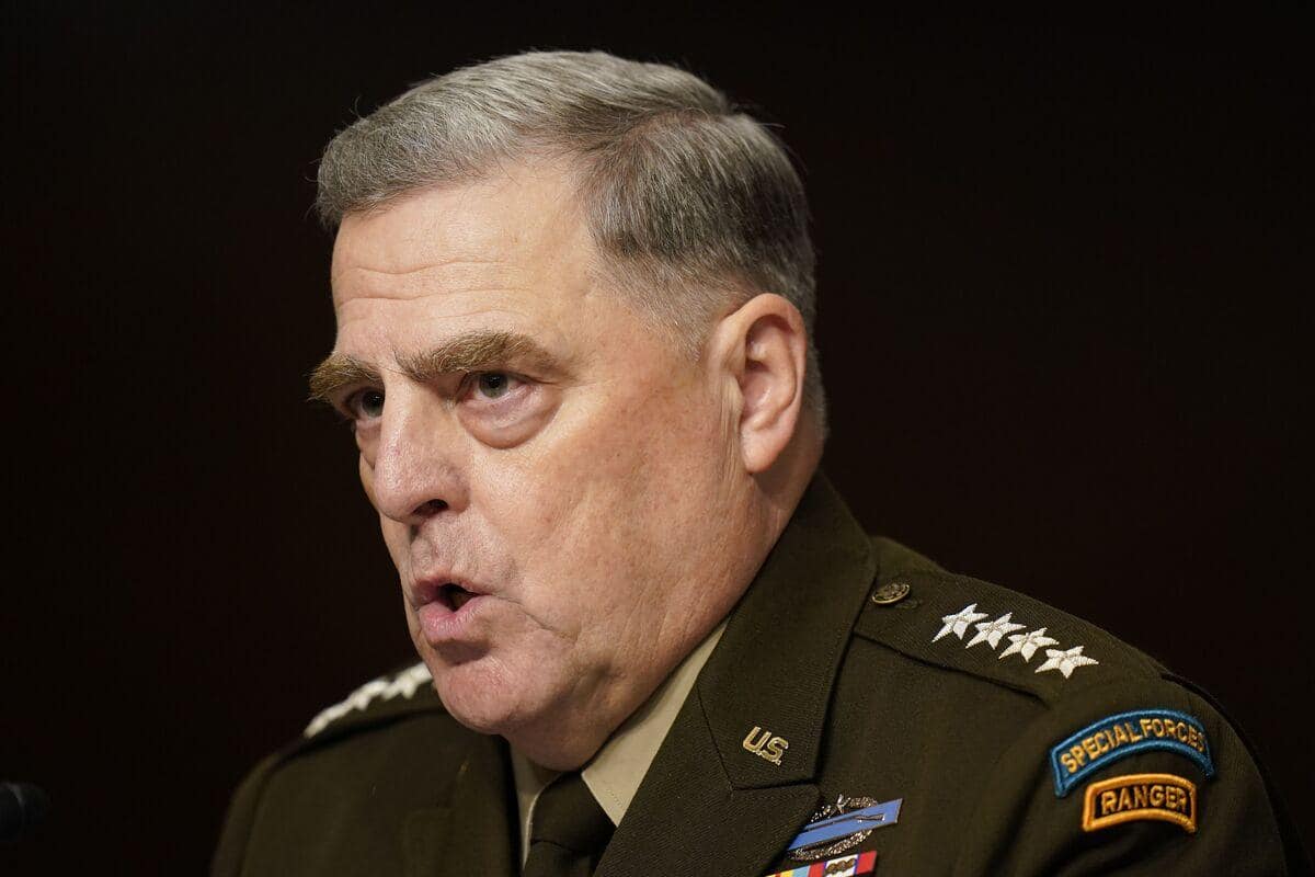 Le chef d'&eacute;tat-major nie avoir dout&eacute; de l'&eacute;tat mental de Trump