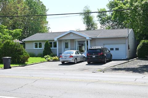 Avoiding drowning in Lewis: A child rescued in a stampede