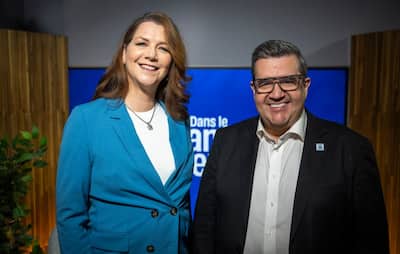 Sophie Durocher with Denis Coderre in the production of the show “Dans le blanc des yeux”.