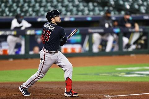 A first since 2001 for the Braves!