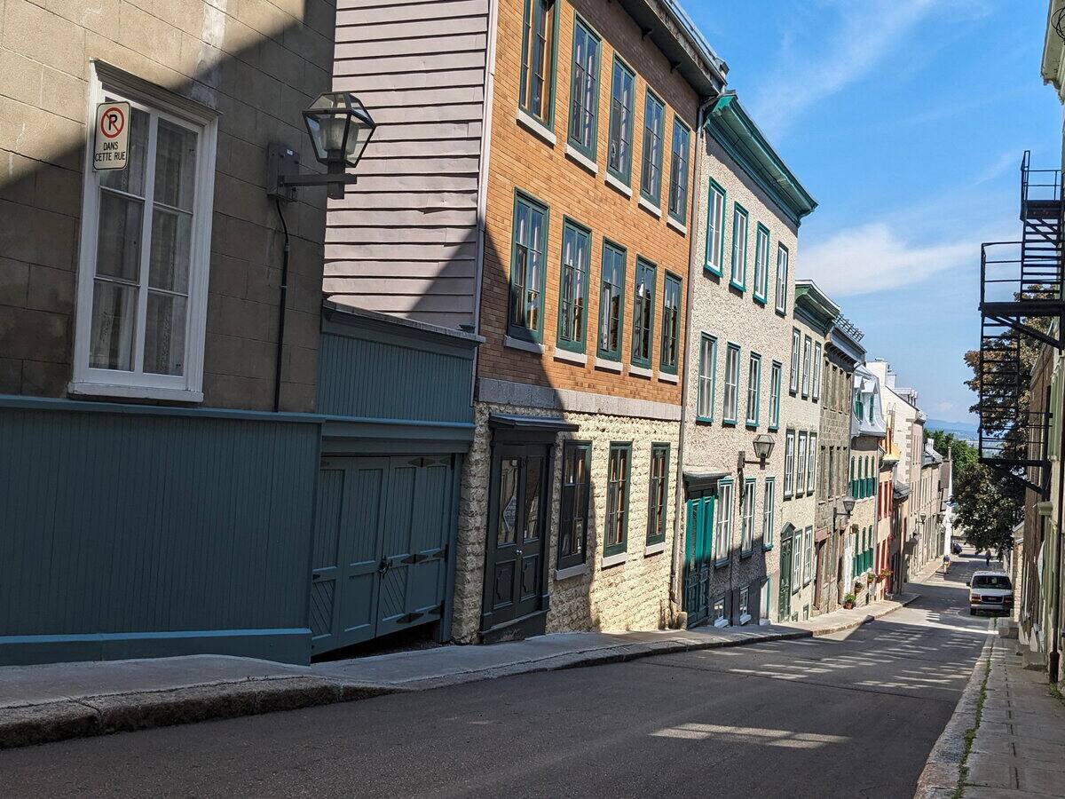 Il n'habite aucune des trois &laquo;r&eacute;sidences principales&raquo; qu'il louait sur Airbnb