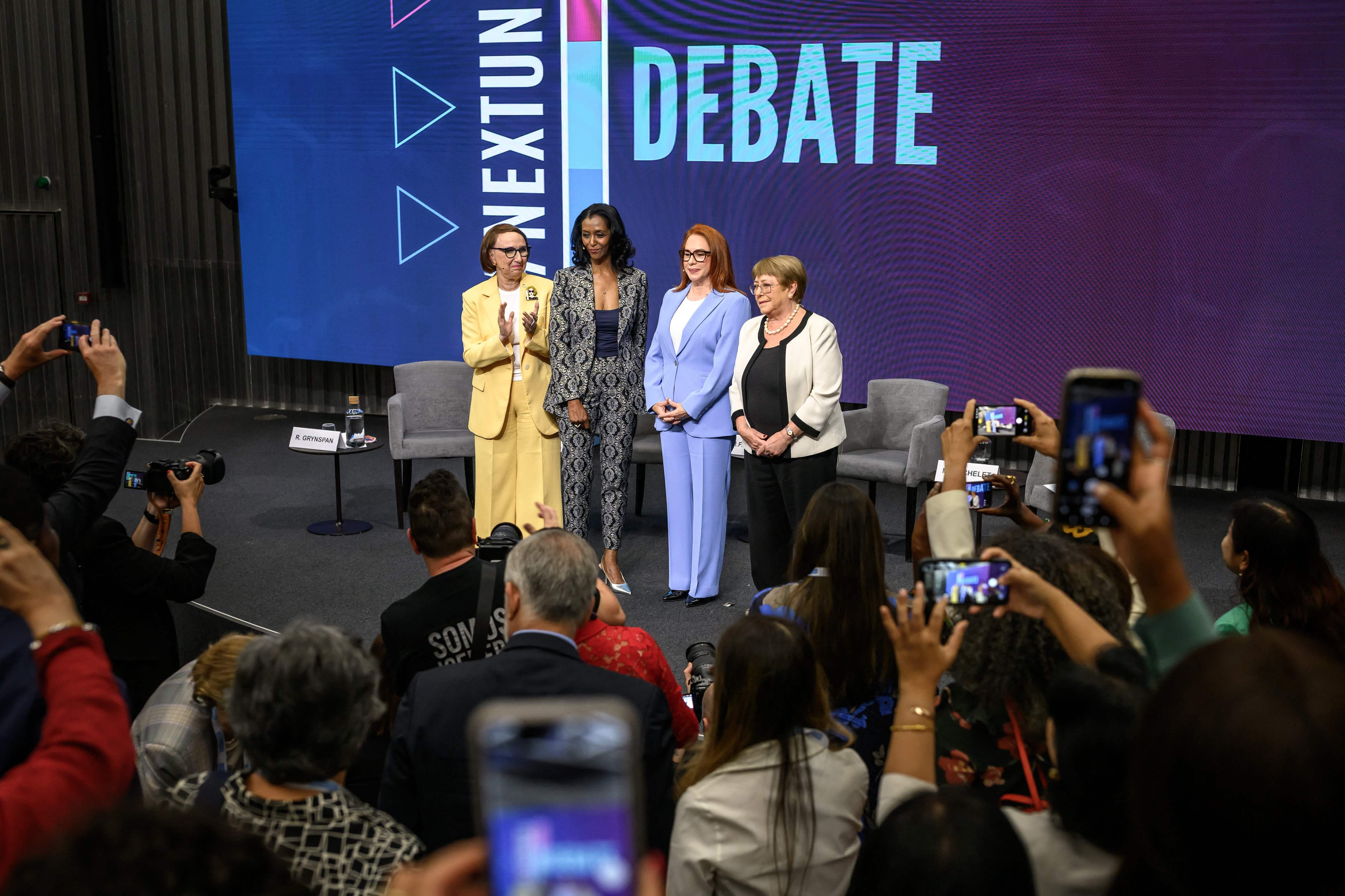 Une femme à la tête de l'ONU? Les candidates débattent à Genève