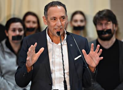 El presidente de la Federación de Médicos Especialistas de Quebec (FMSQ), Dr. Vincent Oliva.